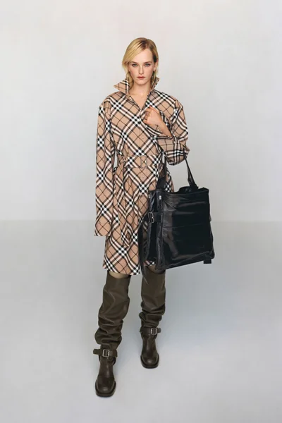 Look 11